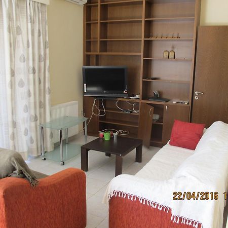 Vergi Apartments Pýla Extérieur photo